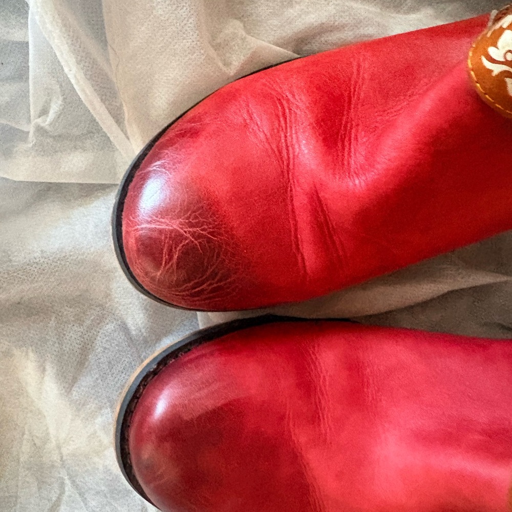 Vibrant Red Floral Lace-Up Women's Boots - Picture 5 of 6
